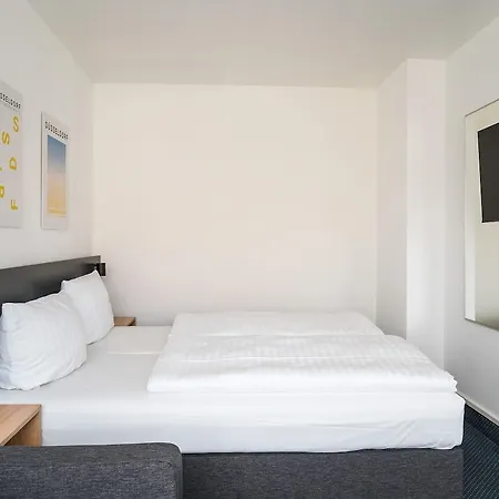 Hotel An Der Koe 3*